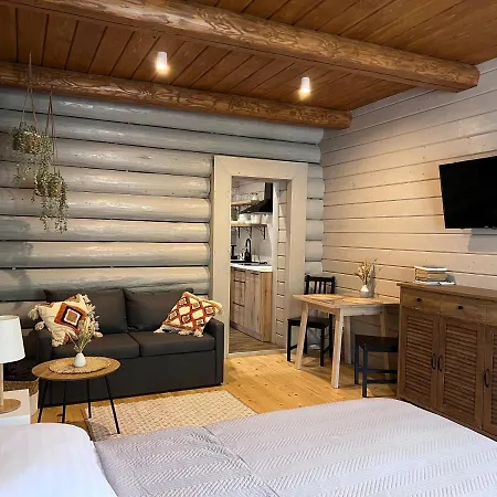 Lodge барва Beloberezka