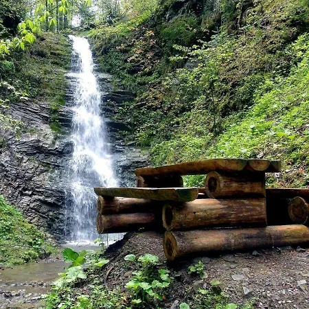 барва 山林小屋